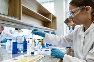 Moksliniai tyrimai ir gynimas doktorantūros studijų metu