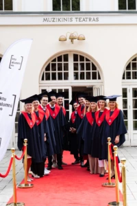 KTU MBA diplomų įteikimas